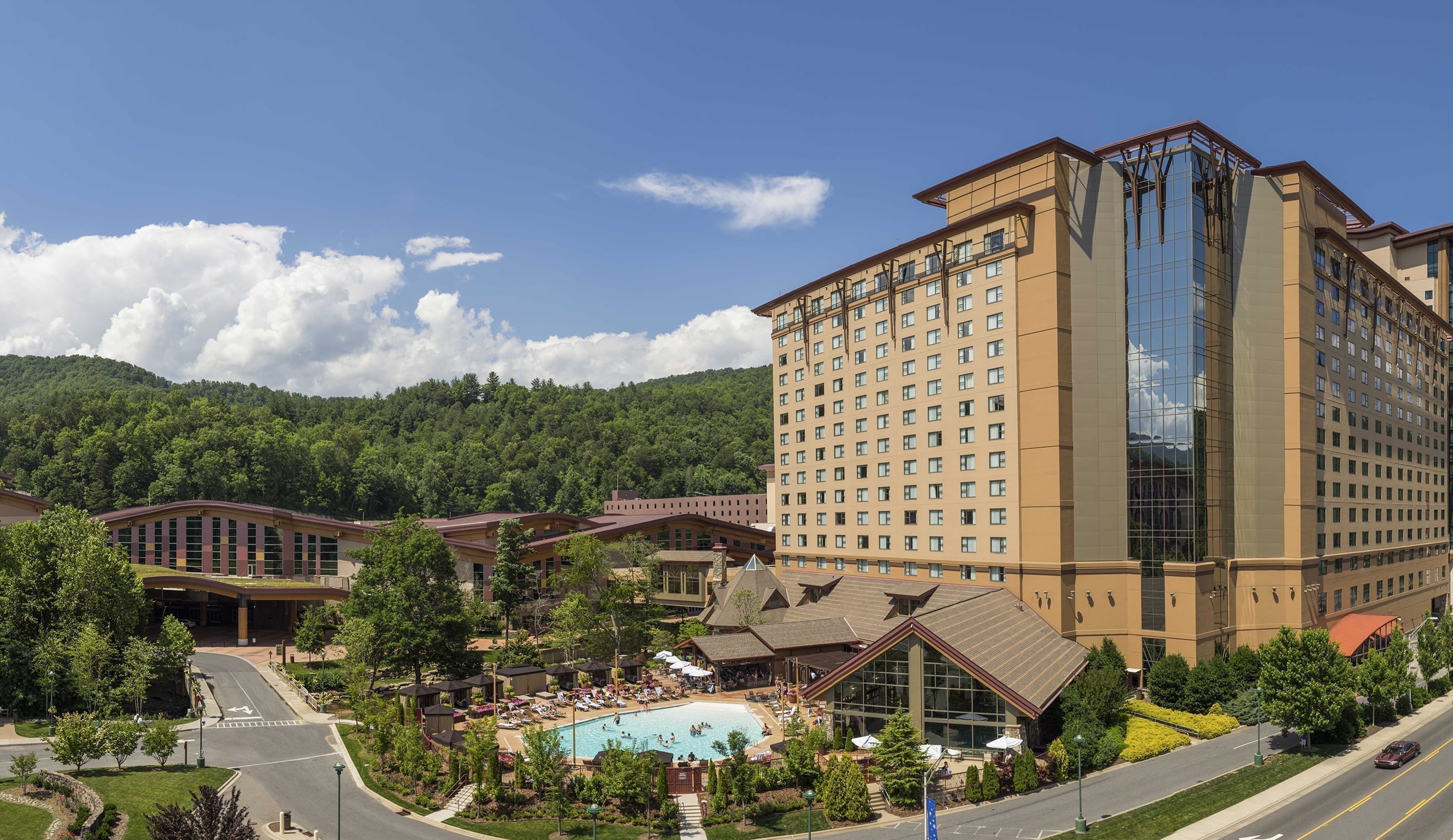 relax-and-play-at-harrah-s-cherokee-casino-resort-the-tennessee-tribune