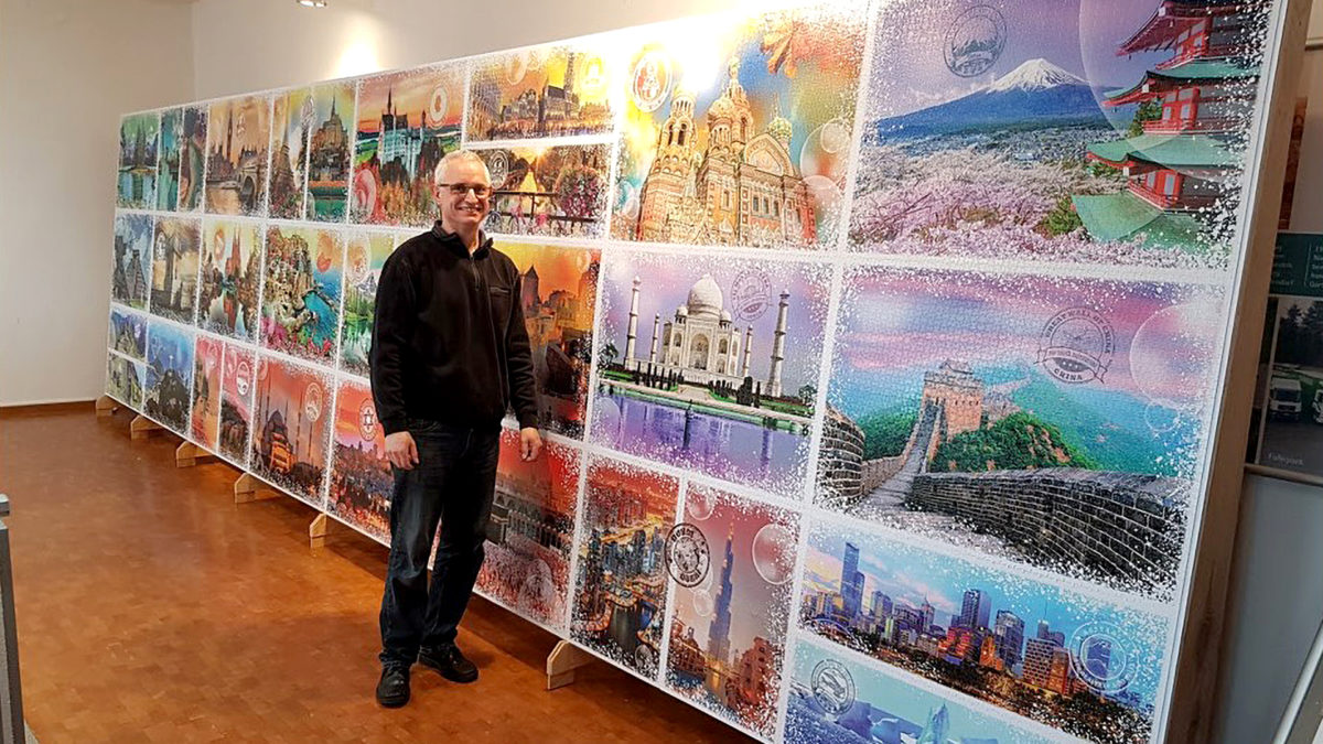 The World's Largest Jigsaw Puzzle - Travel around Art! Grafika-T