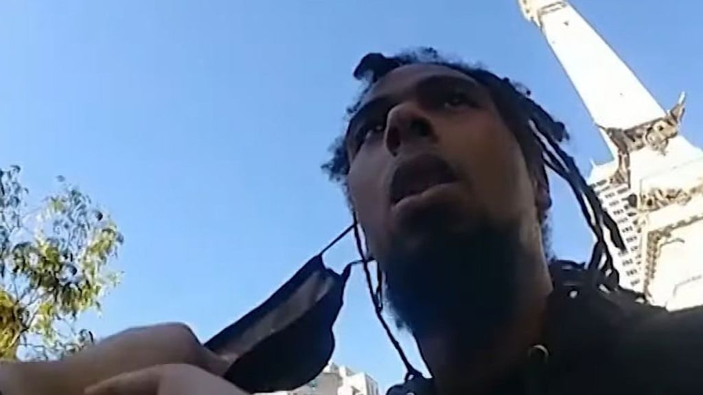 Jermaine Vaughn is seen taunting police officers in Indianapolis, Indiana, in police bodycam video on Sept. 24. (Indianapolis Metropolitan Police/Zenger)