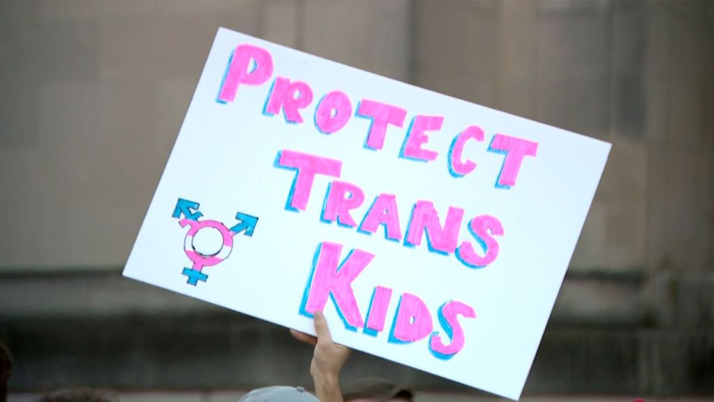 Families of Trans Youth in Tennessee Can Still Seek Out-of-State Healthcare, Despite Passage of New Amendment 
