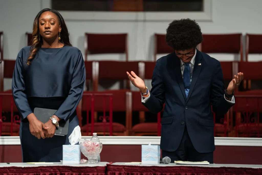 In District 9 race, Lamar and Pearson showcase a split in Democratic Party